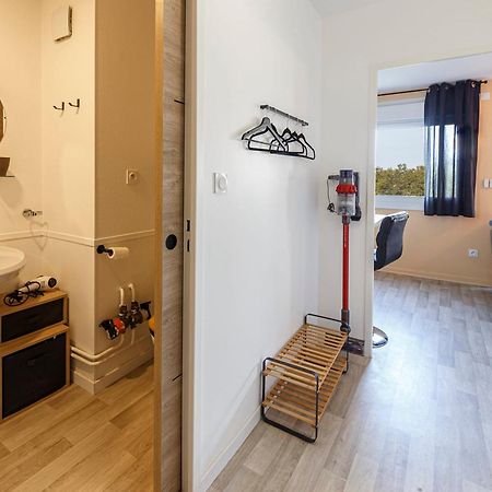 L'Oriole Wifi Parking Apartment Angers Exterior photo
