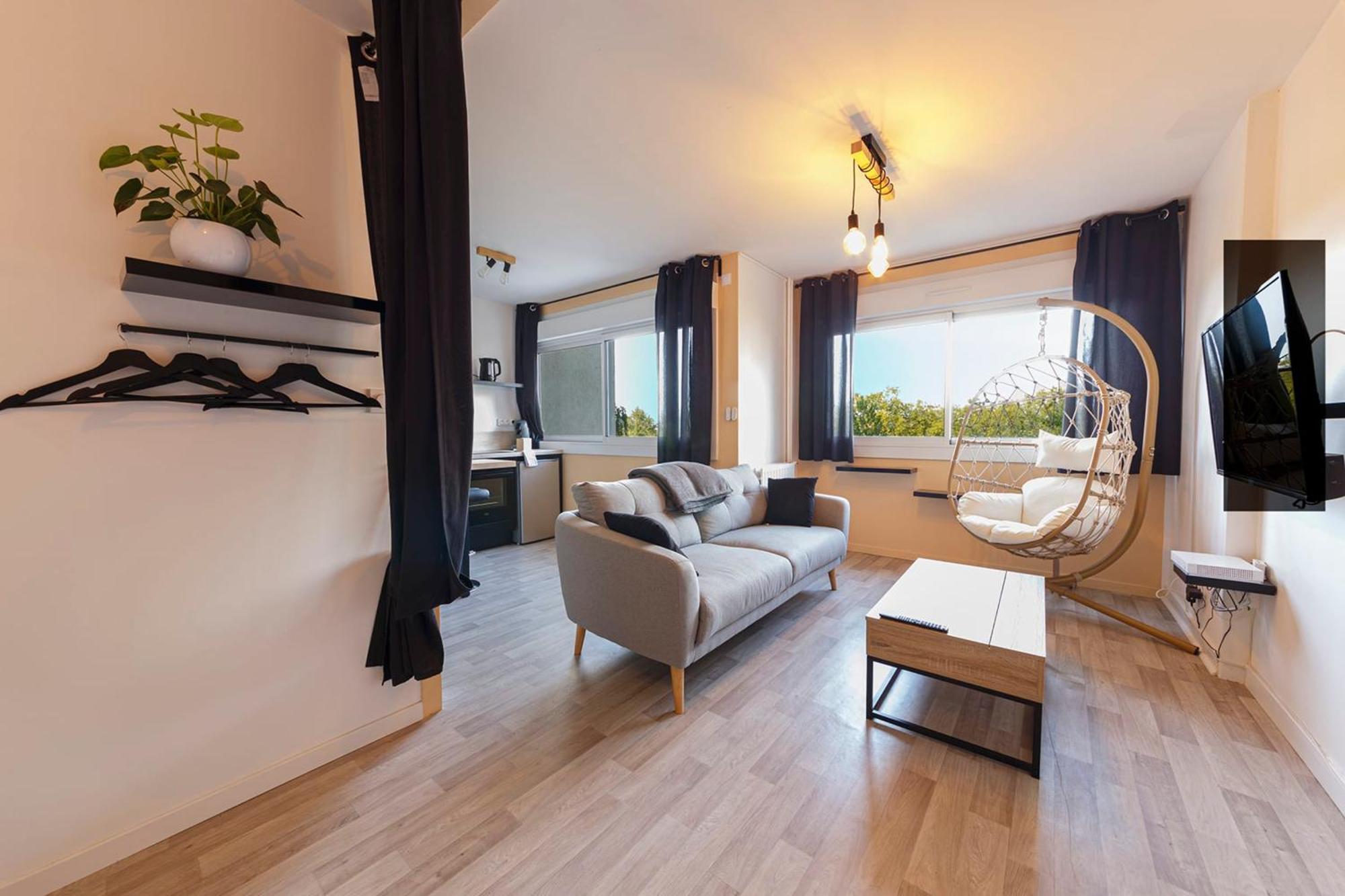 L'Oriole Wifi Parking Apartment Angers Exterior photo
