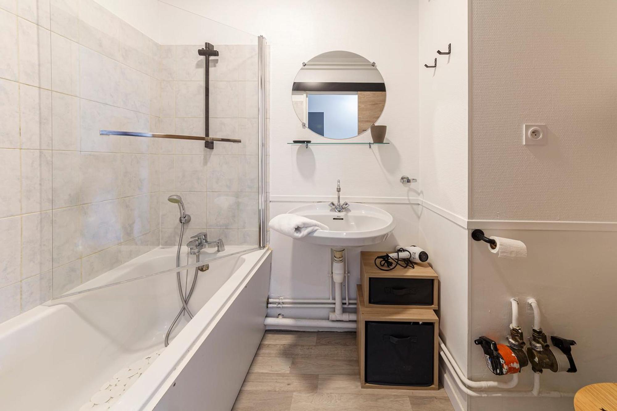 L'Oriole Wifi Parking Apartment Angers Exterior photo